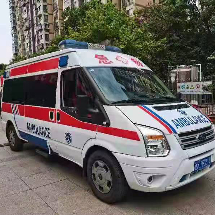 神农架长途救护车护送病人返乡